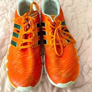 Official Univ. of Tennessee athletic shoes. Adidas men’s sz 9 worn as women’s 10